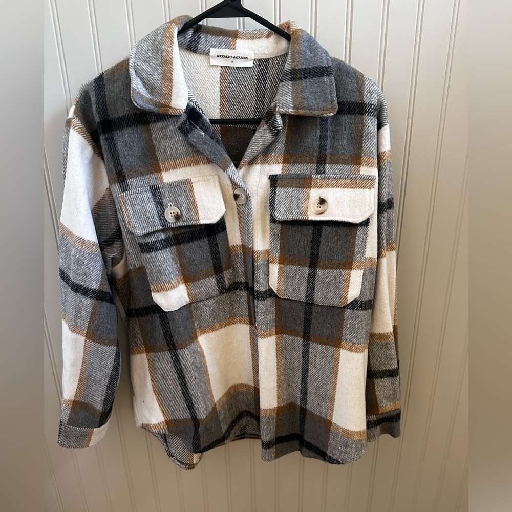 Goodnight Macaroon Plaid Utility Jacket in Gray, Brown, and Cream